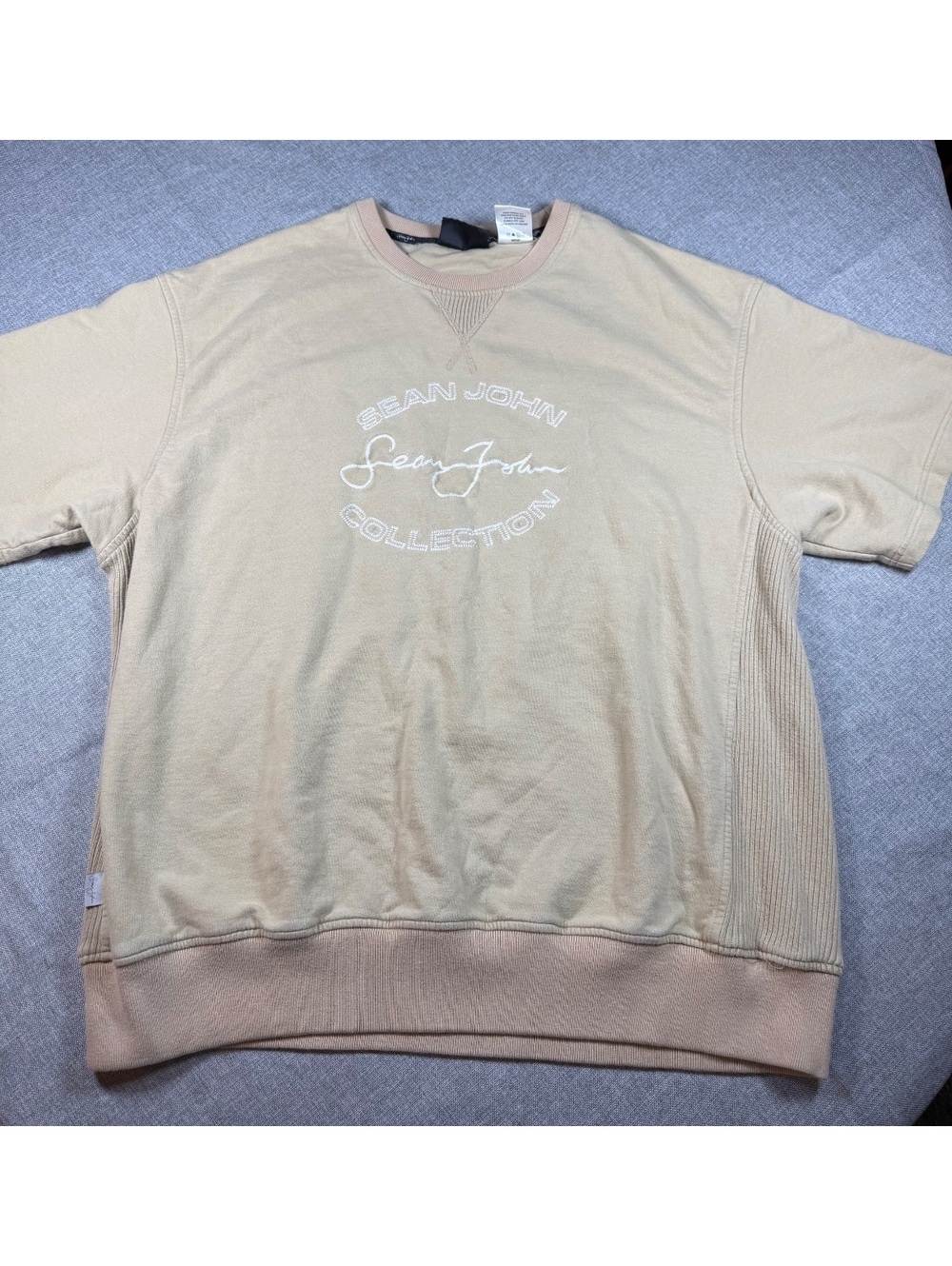Sean John Collection Men's Short Sleeve Sweatshirt XXL Beige Cotton
